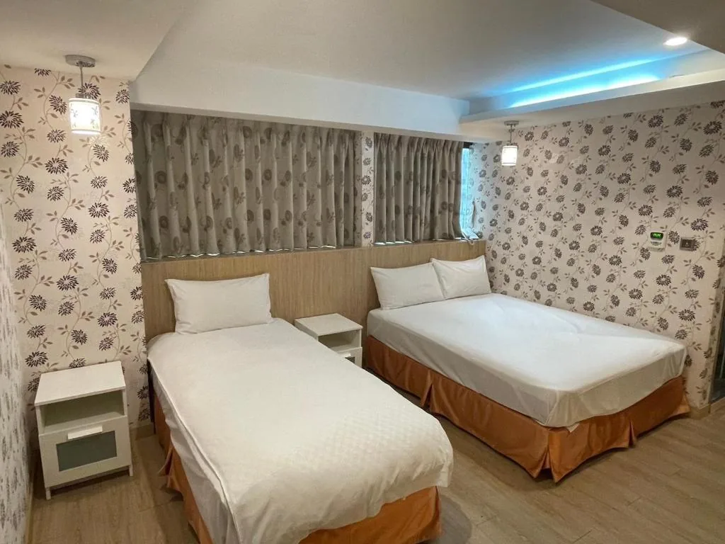 Classic Triple Room — Gininn NanXi